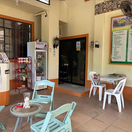 Andresas Homestay Loboc Bagian luar foto